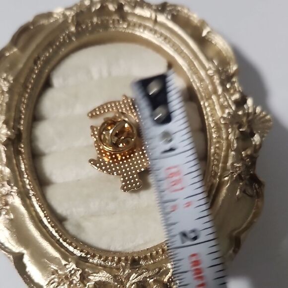 Gold and Black Cat Moon pin - Picture 5 of 5